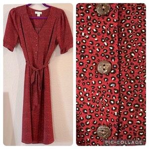 Monteau Short Ruffle Sleeved Animal Print Midi Dress Size Medium